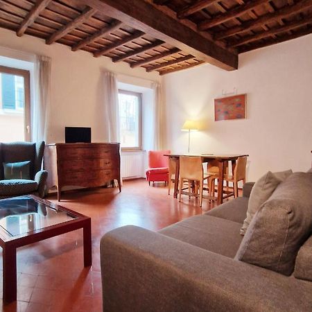 La Giulia Exclusive - Homkeey Apartments Рим Екстериор снимка